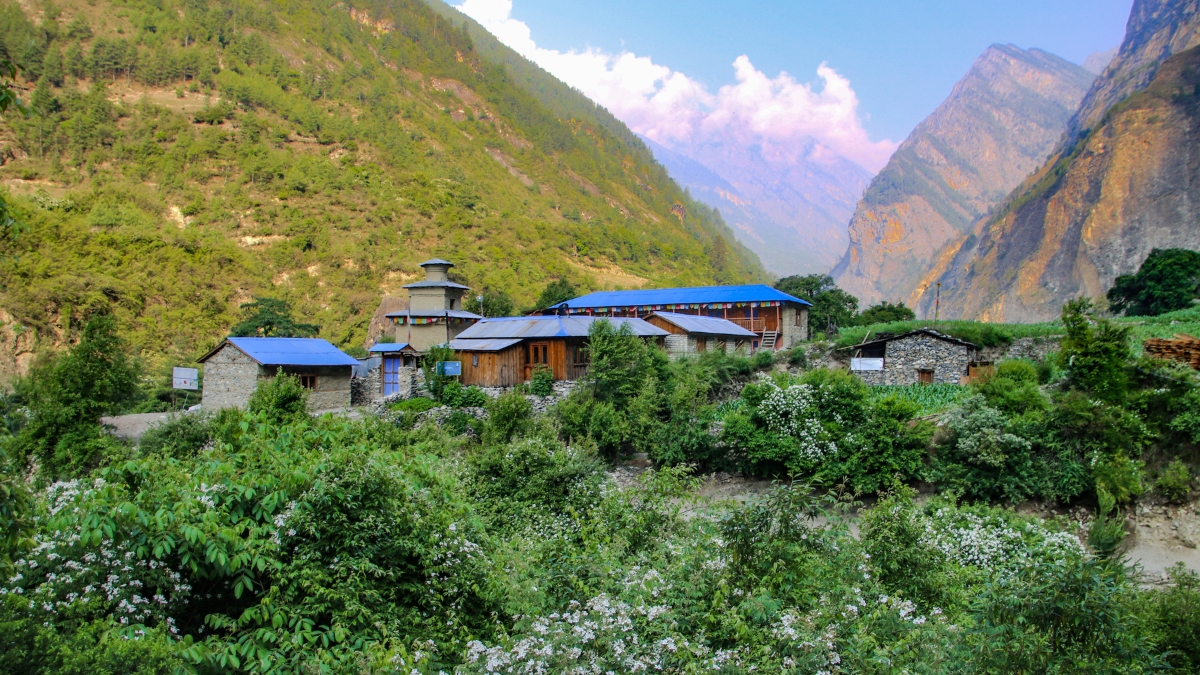 clear weather and nature view of Manaslu-Spring trek
