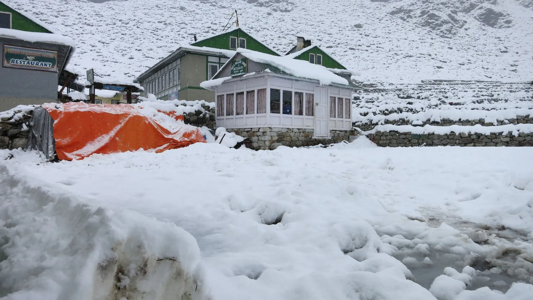 Everest Base Camp Trek in October image