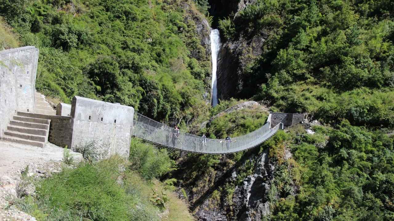 Manaslu Circuit Trekking for Seniors