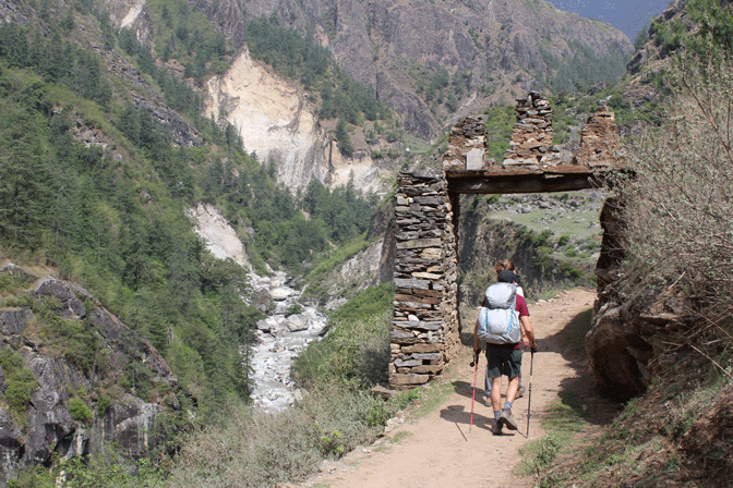 manaslu trek